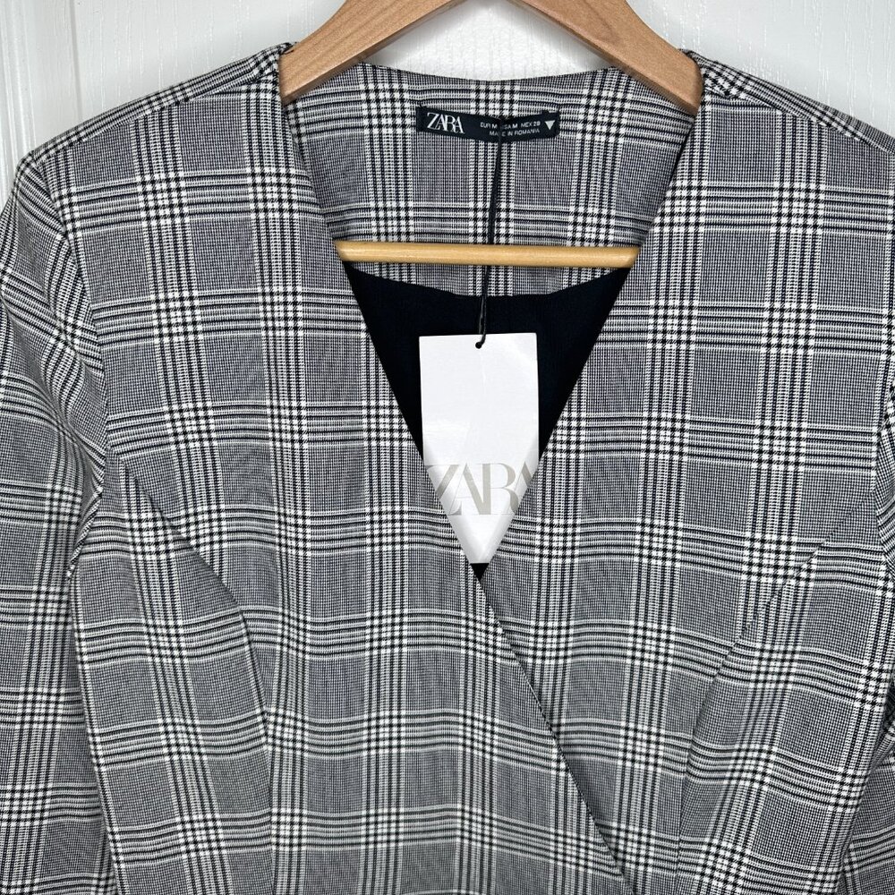 ZARA GRAY BLACK PLAID MINI DRESS WITH BUTTONS MEDIUM BRAND NEW WITH TAGS - Picture 2 of 9